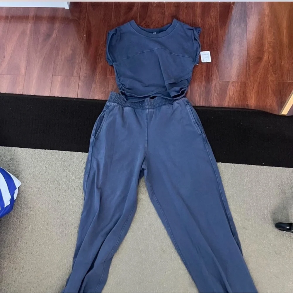 Free People Hot Shot Crossover Set - Picture 2 of 3